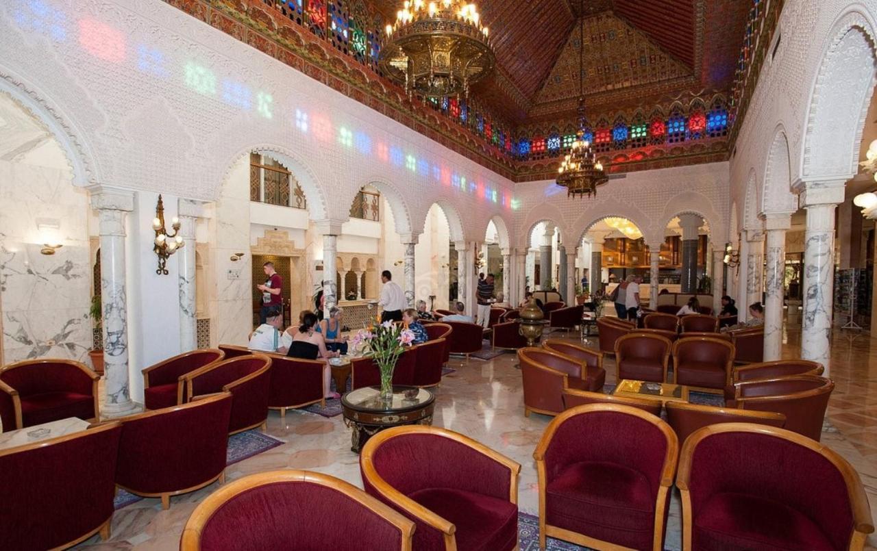 Riviera Hotel - Family Only Порт Ел Кантауи Екстериор снимка