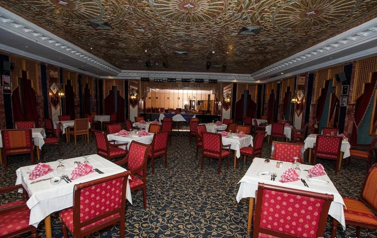 Riviera Hotel - Family Only Порт Ел Кантауи Екстериор снимка