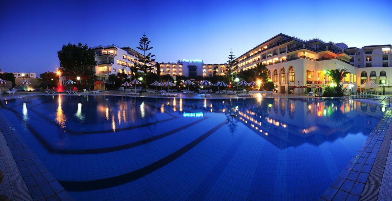 Riviera Hotel - Family Only Порт Ел Кантауи Екстериор снимка